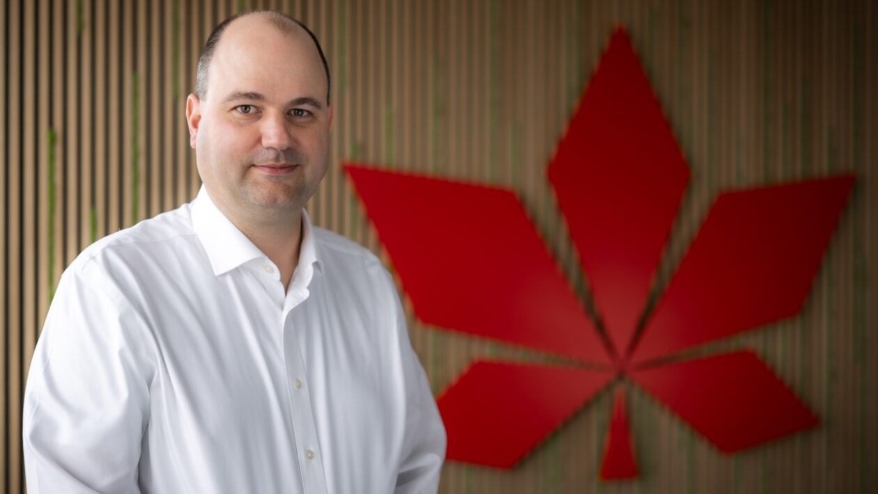 Posilnenie vedenia a strategického zamerania poisťovne Colonnade