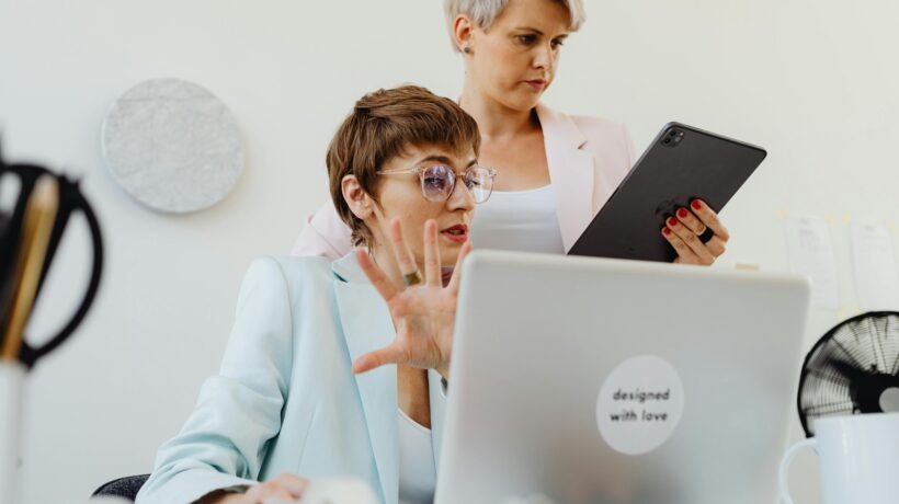 Odpor voči zmene a jeho prekonanie: Príčiny a stratégie